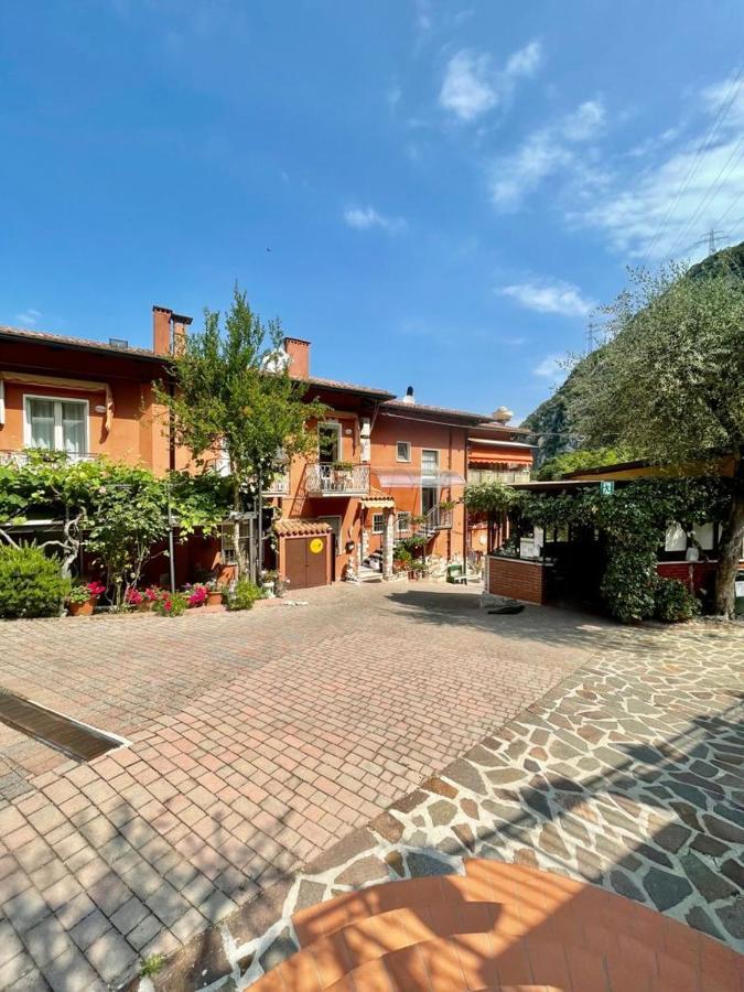 Hotel Baitone - Nature Village Malcesine Exterior photo